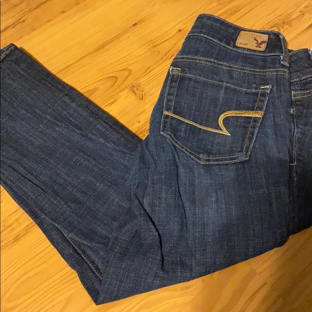 AE capris